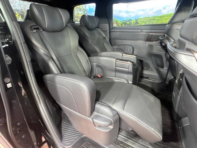 トヨタ アルファード Ｚ 0.7万Km 702.9万円(大阪府)[230]の中古車詳細