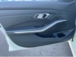 ３シリーズ ３２０ｄ ｘＤｒｉｖｅ Ｍスポーツ エディション・サンライズの中古車画像