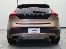 Ｖ４０ クロスカントリー Ｔ４ ノルディックの中古車画像