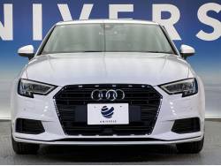 Ａ３セダン ３０ＴＦＳＩの中古車画像
