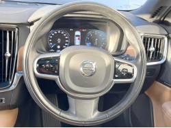 Ｖ９０ Ｔ６ ＡＷＤ インスクリプションの中古車画像