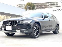 Ｖ９０ クロスカントリー Ｔ５ ＡＷＤ サマムの中古車画像