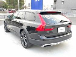 Ｖ９０ クロスカントリー Ｔ５ ＡＷＤ サマムの中古車画像