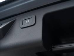 ディスカバリースポーツ ダイナミック ＳＥ Ｄ２００の中古車画像