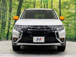 アウトランダー アクティブギアの中古車画像