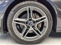 Ｃクラス Ｃ２００ ローレウスエディションの中古車画像