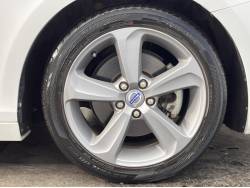 Ｖ４０ Ｔ４ ＳＥの中古車画像