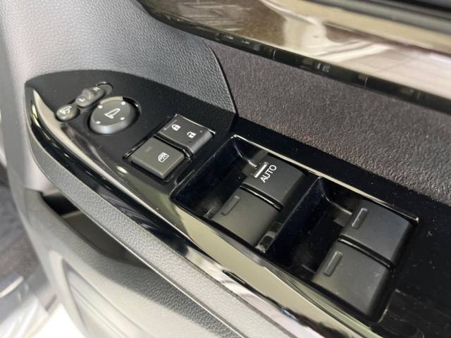 ホンダ Ｎ－ＢＯＸカスタム Ｇ・Ｌホンダセンシング 3.5万Km 132.8万円(茨城県)[736]の中古車詳細