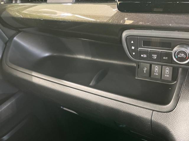 ホンダ Ｎ－ＢＯＸカスタム Ｇ・Ｌホンダセンシング 3.5万Km 132.8万円(茨城県)[736]の中古車詳細