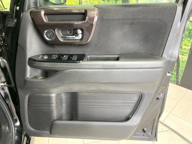 ホンダ Ｎ－ＢＯＸカスタム Ｇ・Ｌホンダセンシング 2.4万Km 138.9万円(愛知県)[522]の中古車詳細