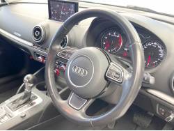 Ａ３セダン １．８ＴＦＳＩクワトロの中古車画像