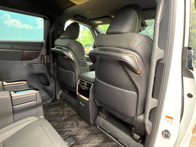 トヨタ アルファード Ｚ 0.5万Km 652.9万円(大阪府)[957]の中古車詳細