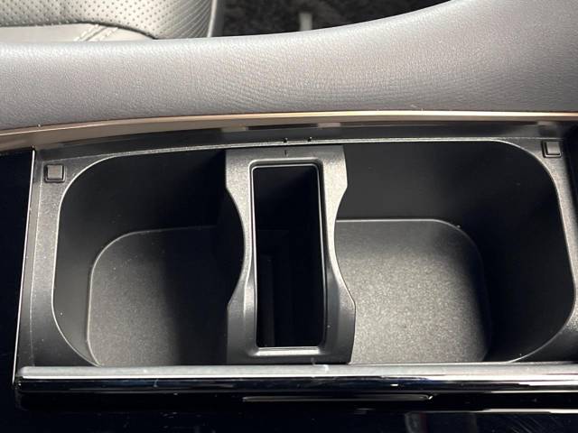 トヨタ アルファード Ｚ 0.5万Km 652.9万円(大阪府)[957]の中古車詳細