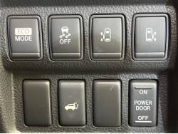 エルグランド ２５０ハイウェイスターアーバンクロムの中古車画像