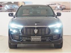 レヴァンテ ベースグレードの中古車画像