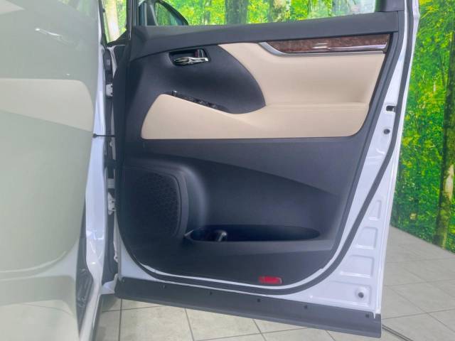 トヨタ ヴェルファイア ２．５Ｘ 8.4万Km 265.9万円(宮崎県)[592]の中古車詳細