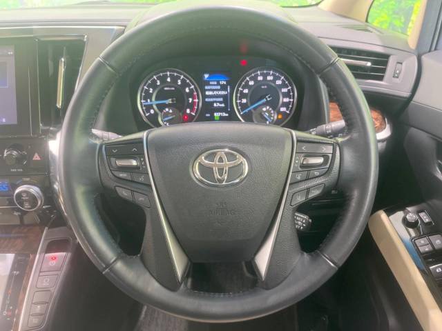 トヨタ ヴェルファイア ２．５Ｘ 8.4万Km 265.9万円(宮崎県)[592]の中古車詳細