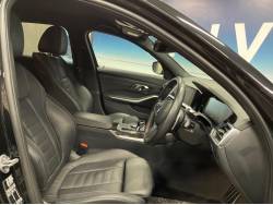 ３シリーズ ３１８ｉツーリング Ｍスポーツ ハイラインパッケージの中古車画像