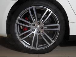 クアトロポルテ ベースグレードの中古車画像