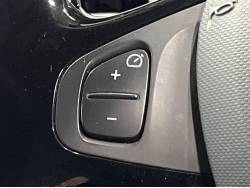 キャプチャー インテンスの中古車画像