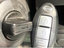 ノート １５Ｘ ＳＶ＋プラズマの中古車画像