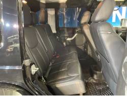 ジープ・ラングラーアンリミテッド サハラの中古車画像