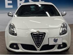 ジュリエッタ クアドリフォリオ ヴェルデの中古車画像