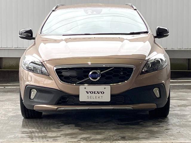 ボルボ Ｖ４０ クロスカントリー Ｔ５ ＡＷＤ ＳＥ 3.9万Km (富山県)[978]の中古車詳細