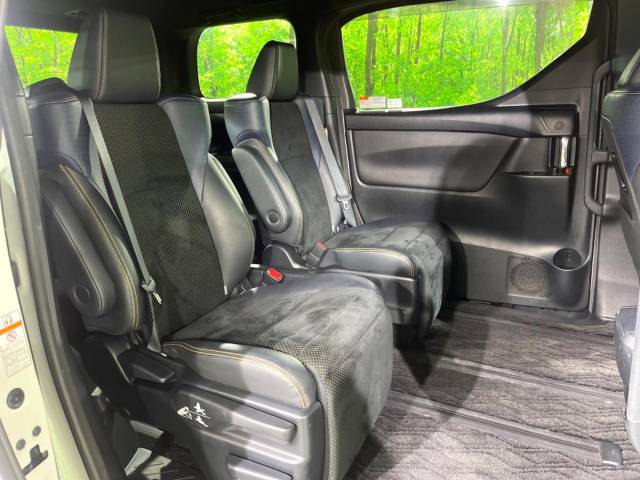 トヨタ ヴェルファイア ２．５Ｚ Ａエディション ゴールデンアイズ 6.4万Km 271.9万円(大阪府)[673]の中古車詳細