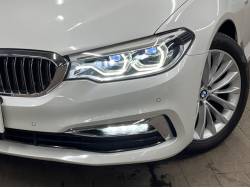 ５シリーズ ５２３ｄ ラグジュアリーの中古車画像