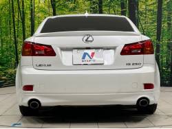 ＩＳ ＩＳ２５０ バージョンＬの中古車画像
