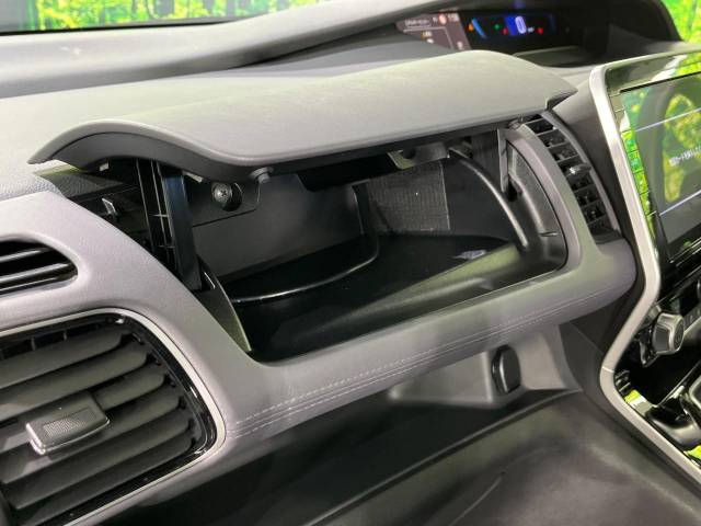 日産 セレナ ｅ－パワー ハイウェイスターＶ 5.7万Km 243.9万円(静岡県)[827]の中古車詳細