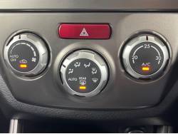 インプレッサ １．５ｉ コンフォートセレクションⅡの中古車画像