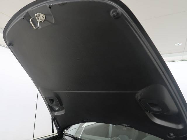 ポルシェ ７１８スパイダー ７１８スパイダーＲＳ 0.3万Km 2,421.9万円(千葉県)[441]の中古車詳細