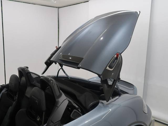 ポルシェ ７１８スパイダー ７１８スパイダーＲＳ 0.3万Km 2,421.9万円(千葉県)[441]の中古車詳細