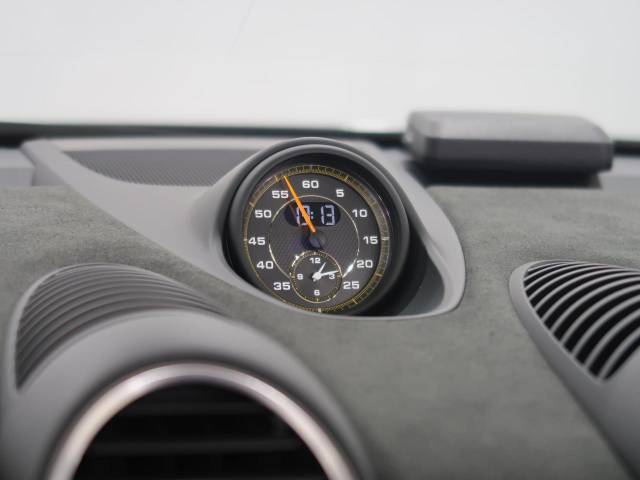 ポルシェ ７１８スパイダー ７１８スパイダーＲＳ 0.3万Km 2,421.9万円(千葉県)[441]の中古車詳細