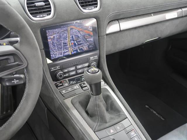 ポルシェ ７１８スパイダー ７１８スパイダーＲＳ 0.3万Km 2,421.9万円(千葉県)[441]の中古車詳細