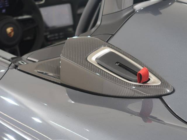 ポルシェ ７１８スパイダー ７１８スパイダーＲＳ 0.3万Km 2,421.9万円(千葉県)[441]の中古車詳細