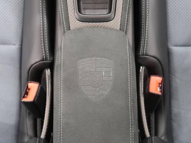 ポルシェ ７１８スパイダー ７１８スパイダーＲＳ 0.3万Km 2,421.9万円(千葉県)[441]の中古車詳細