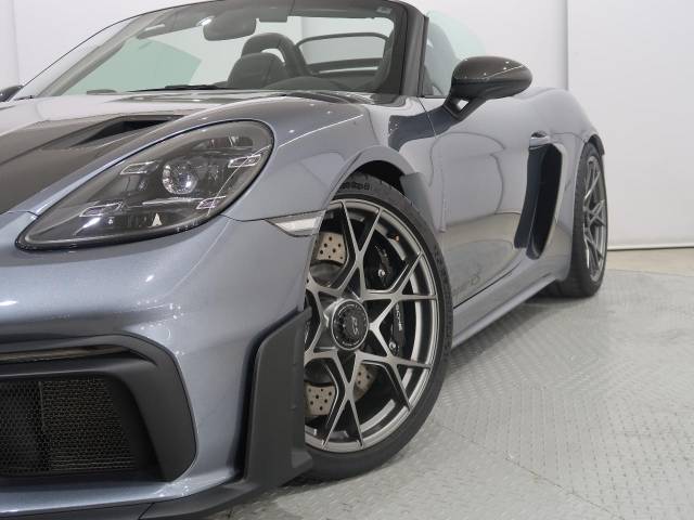 ポルシェ ７１８スパイダー ７１８スパイダーＲＳ 0.3万Km 2,421.9万円(千葉県)[441]の中古車詳細