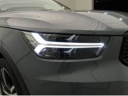 ＸＣ４０ Ｂ４ ＡＷＤ Ｒデザインの中古車画像