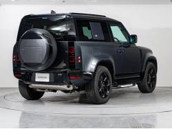 ディフェンダー ９０Ｘ－ダイナミックＳＥ Ｐ３００ エアサスペンション装着車の中古車画像