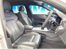 Ａ６アバント ４５ＴＦＳＩクワトロ スポーツ Ｓラインパッケージの中古車画像