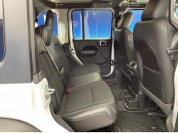 ジープ・ラングラーアンリミテッド スポーツアルティテュードの中古車画像