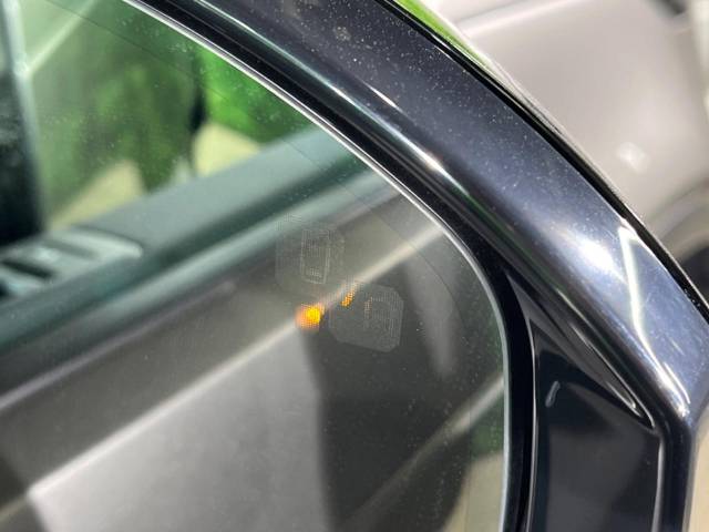 ランドローバー ディスカバリー Ｓ Ｄ３００ 0.7万Km 839.9万円(大阪府)[744]の中古車詳細