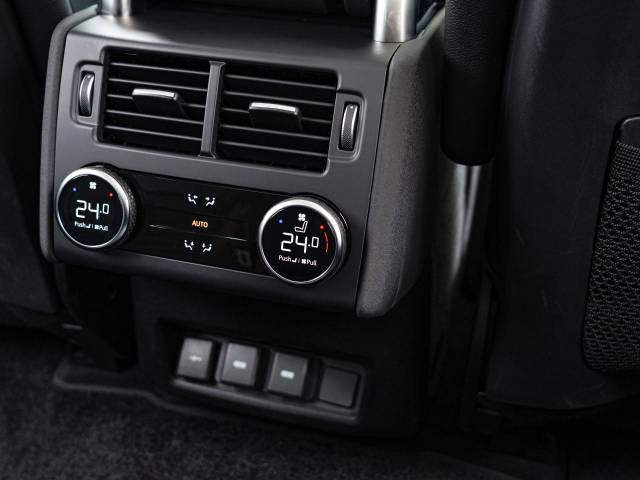 ランドローバー ディスカバリー Ｓ Ｄ３００ 0.4万Km 854.9万円(愛知県)[433]の中古車詳細