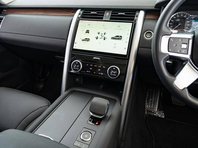 ランドローバー ディスカバリー Ｓ Ｄ３００ 0.4万Km 854.9万円(愛知県)[433]の中古車詳細