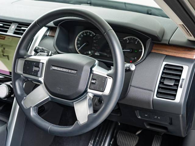 ランドローバー ディスカバリー Ｓ Ｄ３００ 0.4万Km 854.9万円(愛知県)[433]の中古車詳細