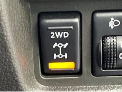 キューブ １５Ｘ ＦＯＵＲ Ｍセレクションの中古車画像