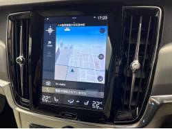 Ｖ９０ Ｄ４ モメンタムの中古車画像